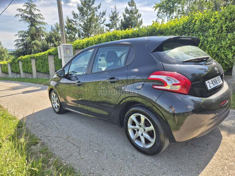 Peugeot 208 1.4 eHdi holand