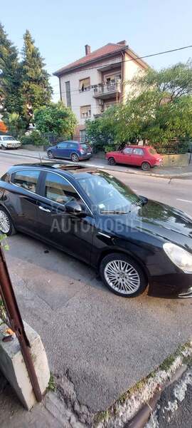 Alfa Romeo Giulietta 