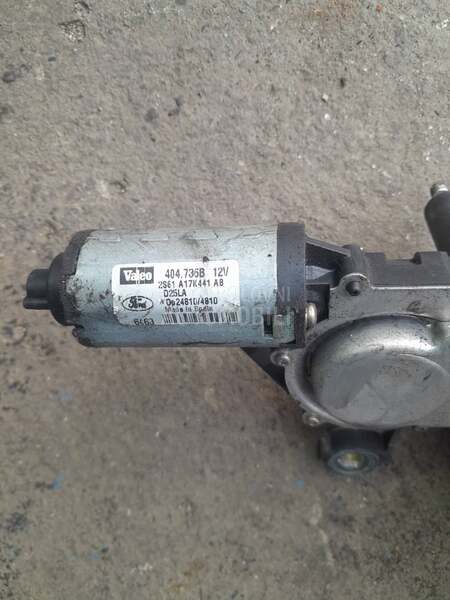 Motor brisača