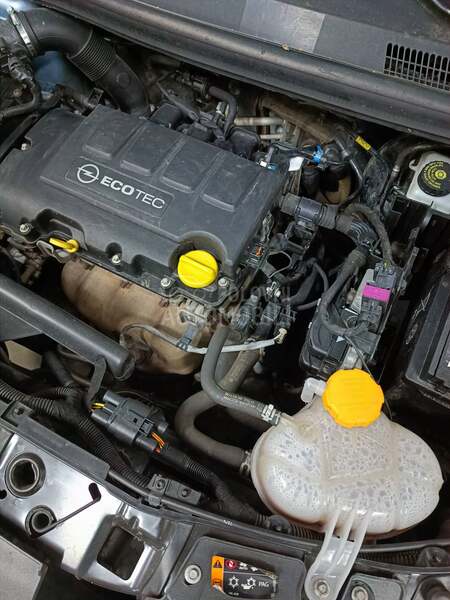 Opel Corsa D 1.4/101