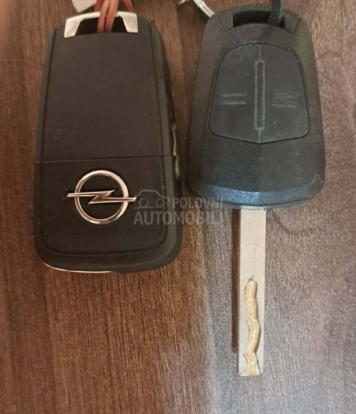 Opel Corsa D 1.4/101