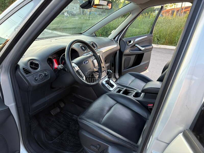Ford Galaxy F u l  O p r e m a