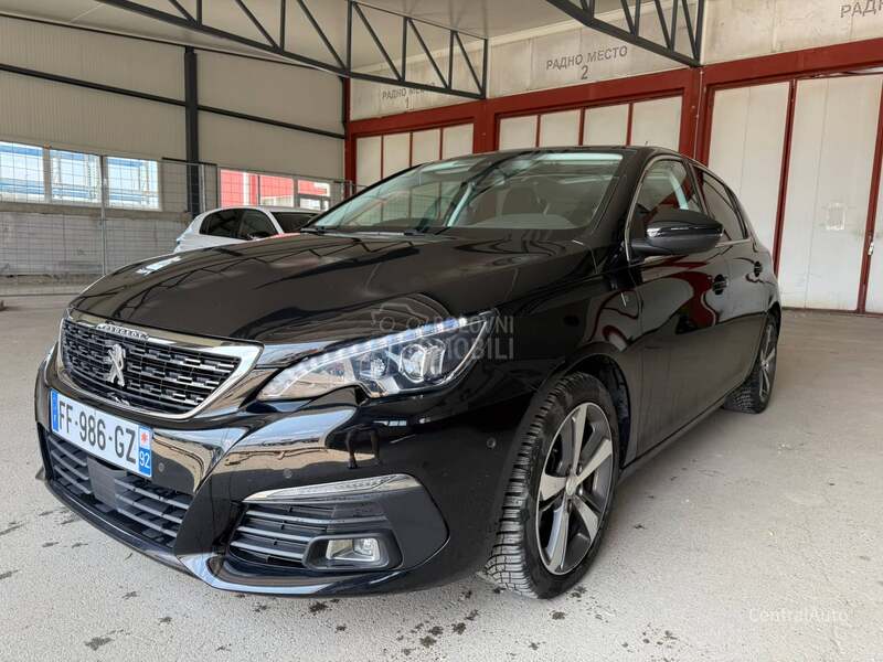 Peugeot 308 1.2 PANOR. V.SER.