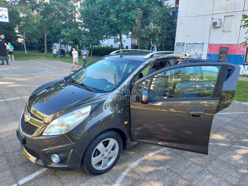 Chevrolet Spark 1.2 LT / CH
