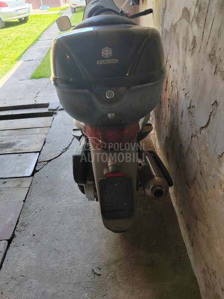 Piaggio Beverly 500cc