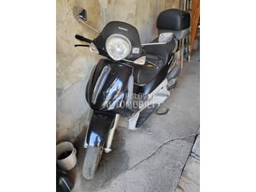 Piaggio Beverly 500cc
