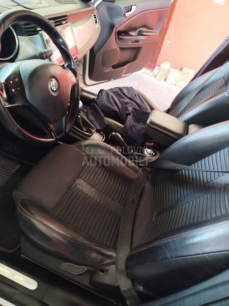 Alfa Romeo Giulietta 