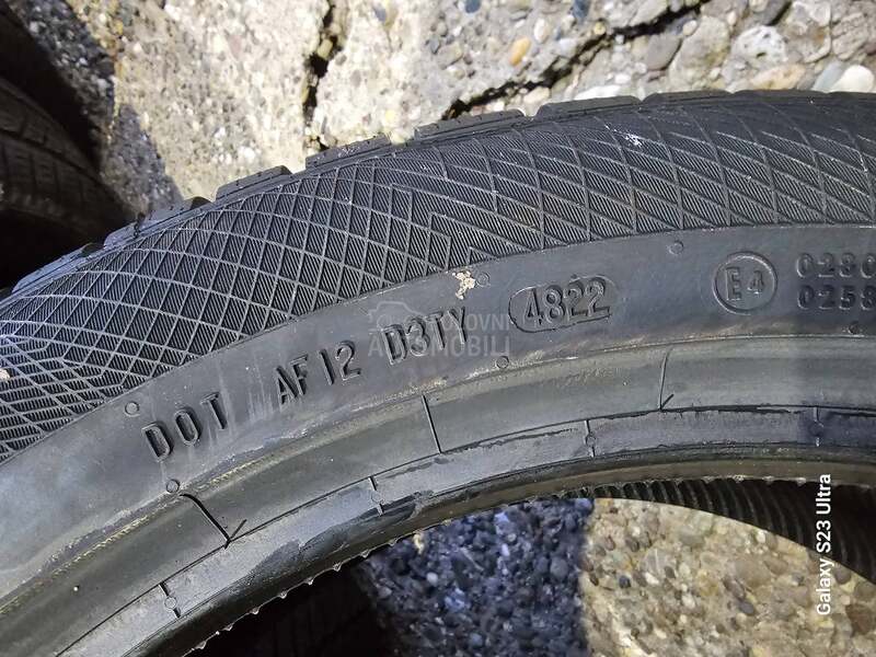 Continental 255/45 R20 Zimska