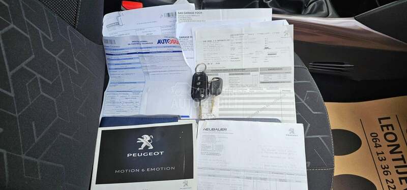 Peugeot 2008 1.2B IZZUZETAN