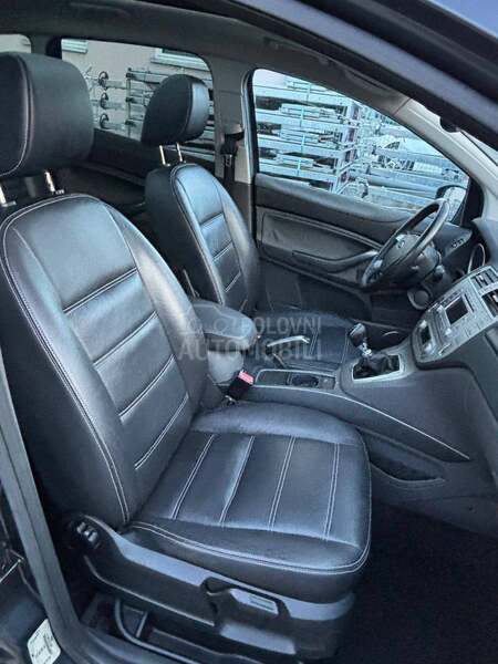 Ford Kuga 2.0TDCI  TITANIJUM