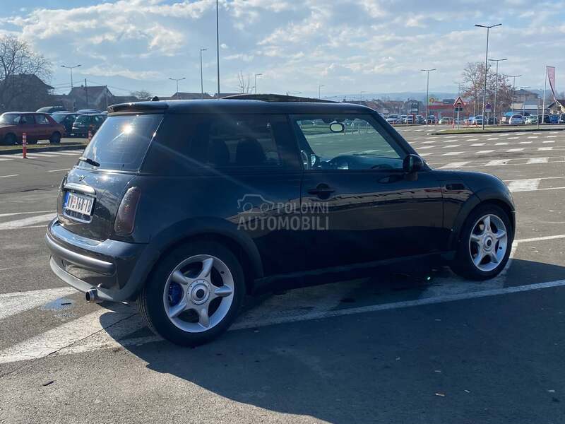 MINI Cooper R50