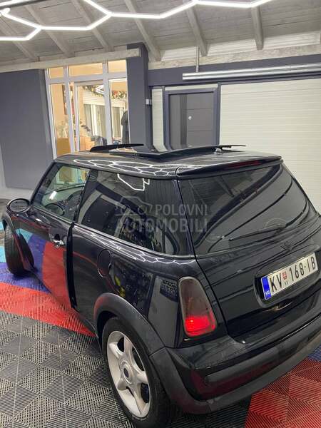 MINI Cooper R50