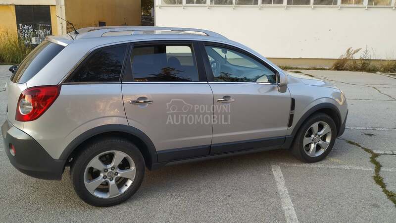 Opel Antara 