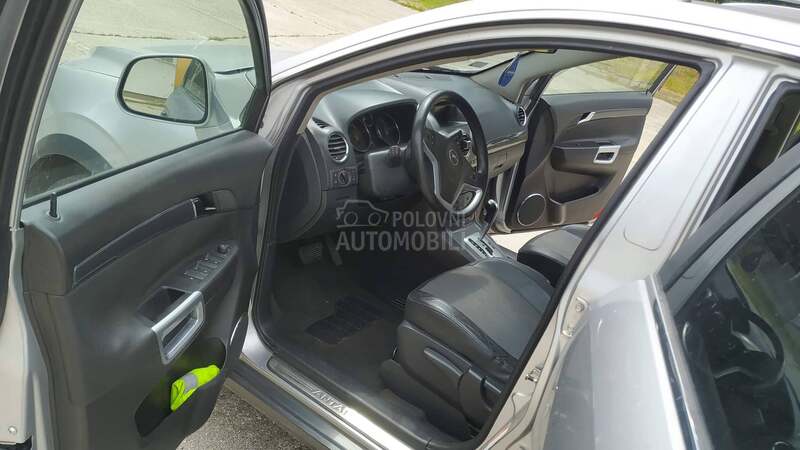 Opel Antara 