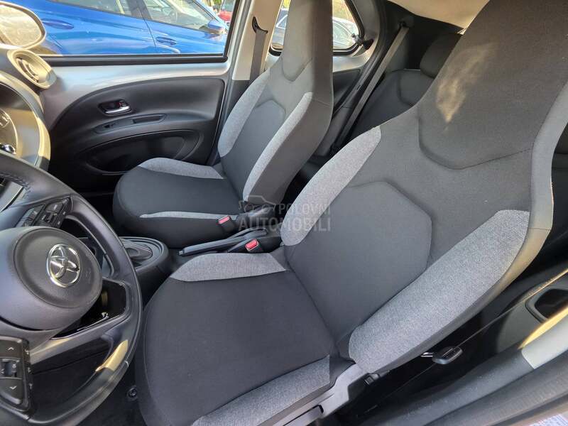 Toyota Aygo X CVT ALLOYS TOUCH