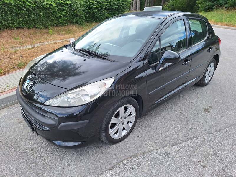 Peugeot 207 1.4