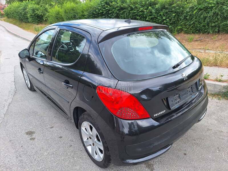 Peugeot 207 1.4