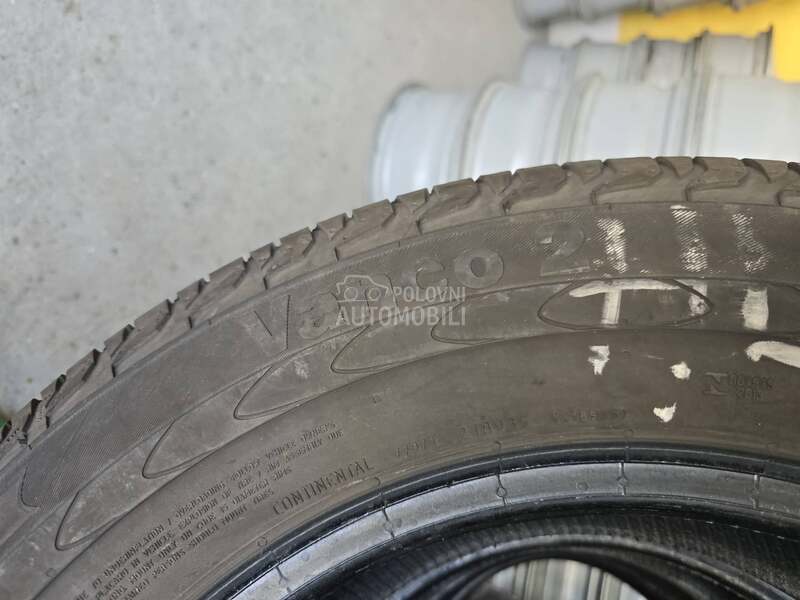 Continental 215/65 R15 Letnja
