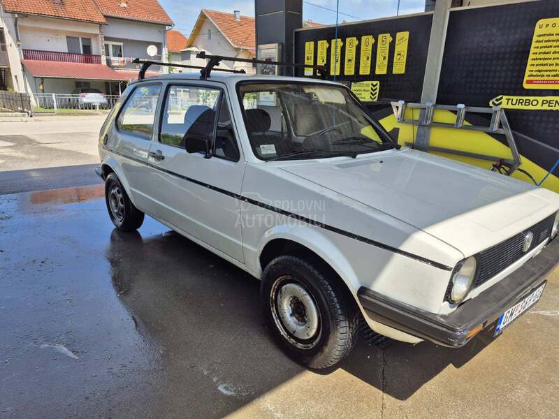 Volkswagen Golf 1 1.6