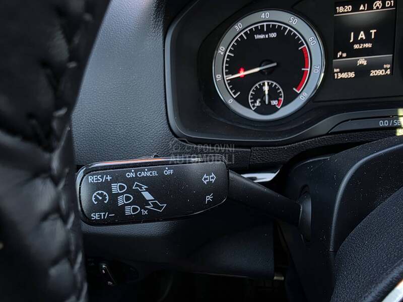 Škoda Karoq 1.5 TSI DSG STYLE