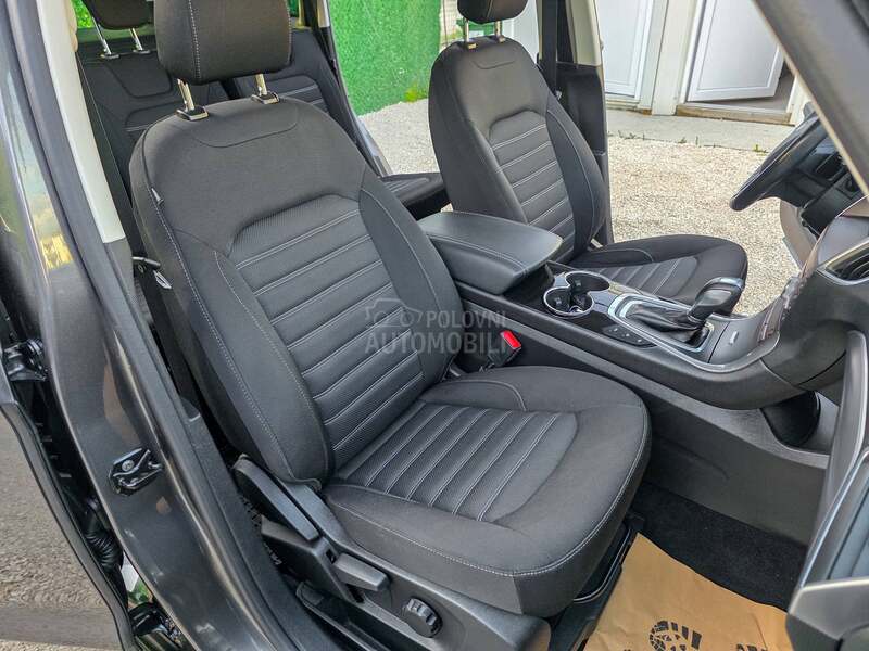 Ford Galaxy 2.0 TDCI TITANIUM