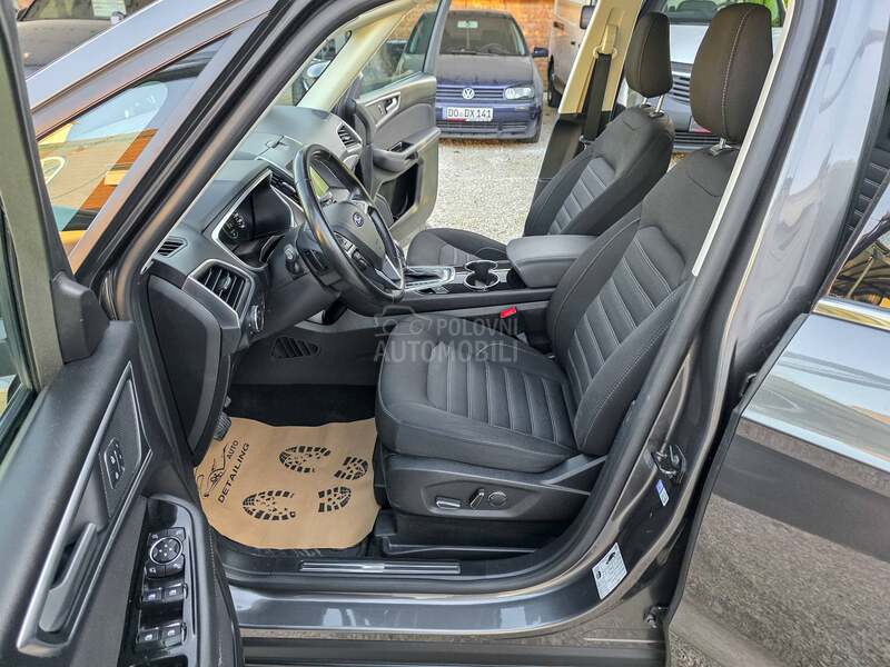 Ford Galaxy 2.0 TDCI TITANIUM