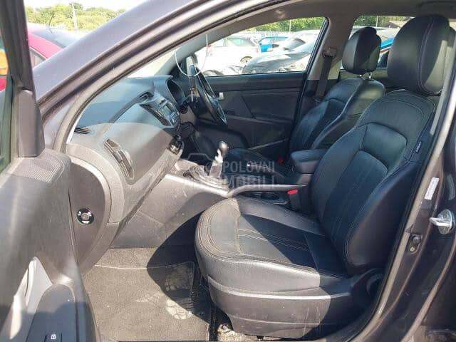 Kia Sportage D4FD 2011. god. -  kompletan auto u delovima
