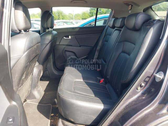 Kia Sportage D4FD 2011. god. -  kompletan auto u delovima