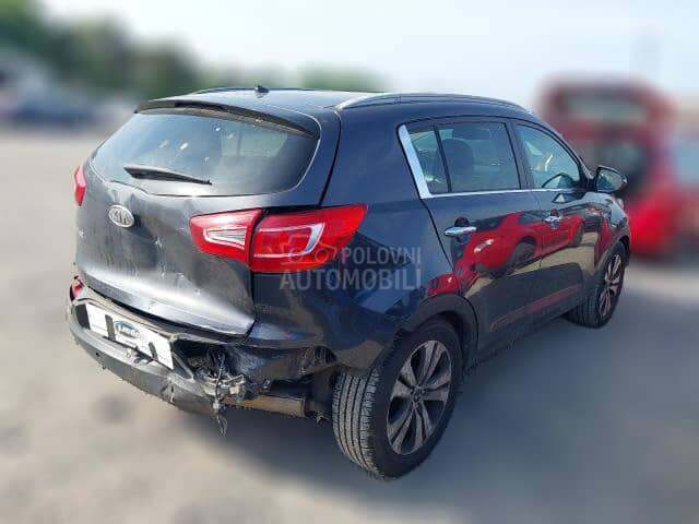 Kia Sportage D4FD 2011. god. -  kompletan auto u delovima