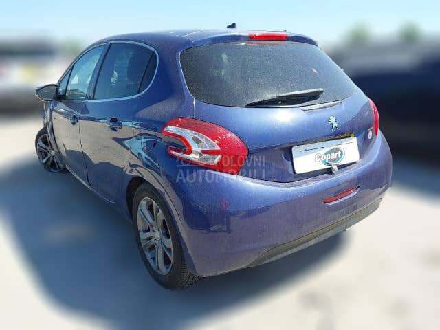 Peugeot 208 HM01 2014. god. -  kompletan auto u delovima