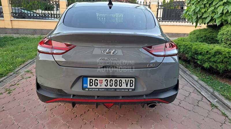 Hyundai i30 Fastback N1 hibrid