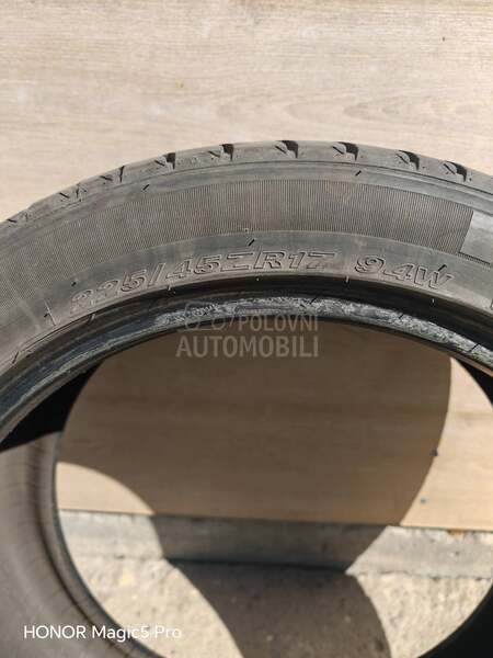 Nexen 225/45 R17 Letnja