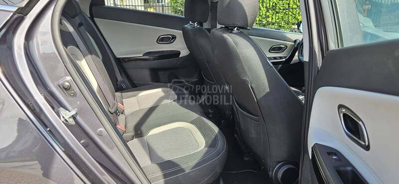 Kia cee`d 1.6GDI FIFA WORLD
