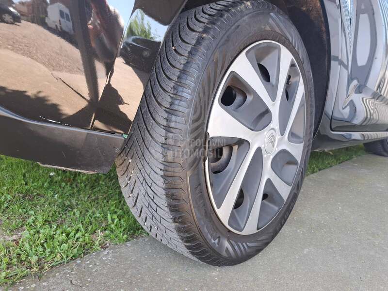 Citroen C3 e HDI V LASNIK SERVS