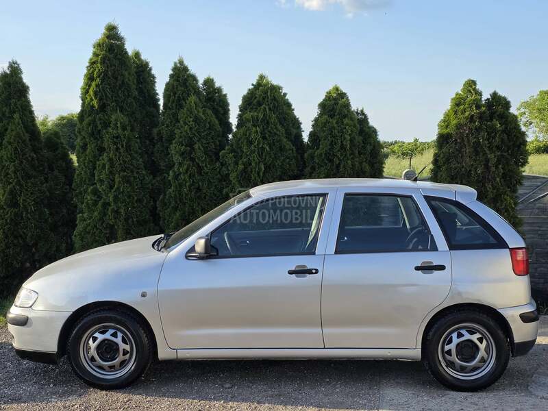 Seat Ibiza 1.0 mpi 5v