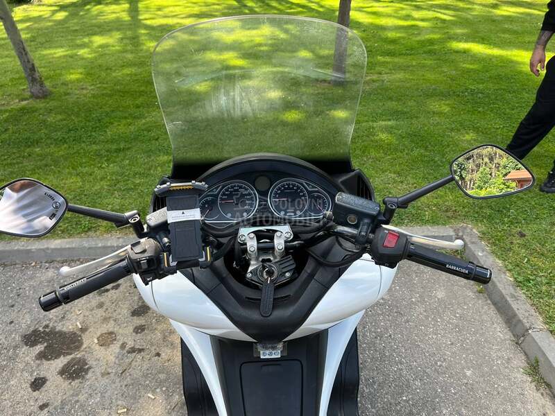 Honda Silver Wing 400