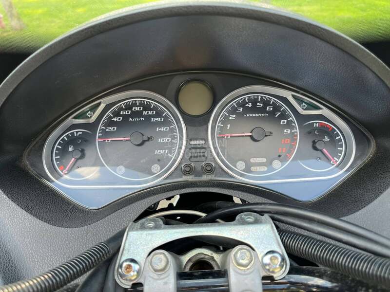 Honda Silver Wing 400