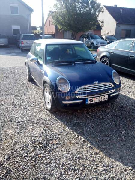 MINI One 