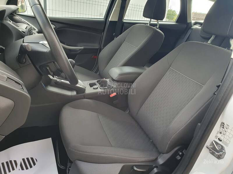 Ford Focus 1.0SCTI CH