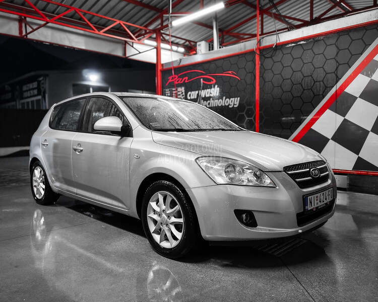 Kia cee`d 