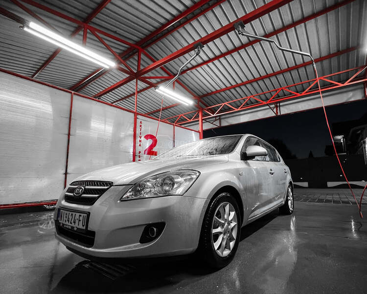 Kia cee`d 