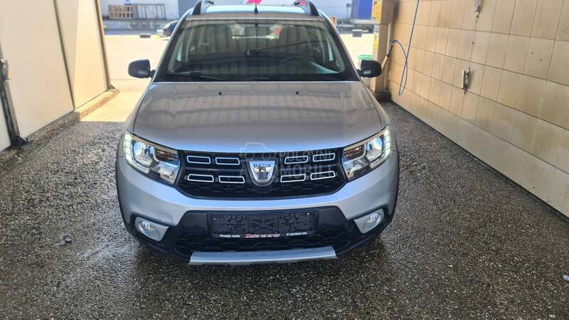 Dacia Stepway 1.0b NAV/LED