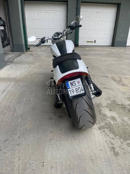Harley Davidson V Rod Muscle
