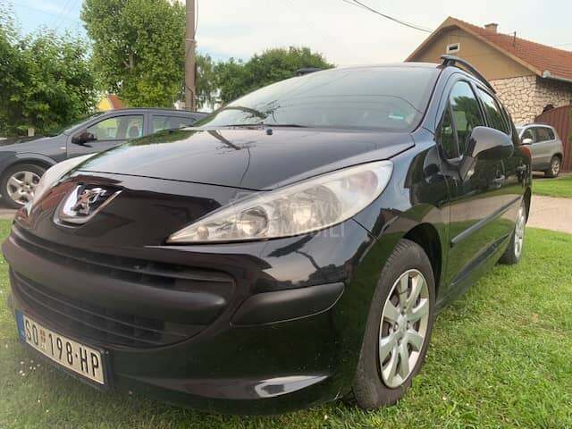 Peugeot 207 1.4