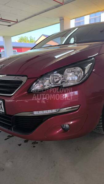 Peugeot 308 1.2