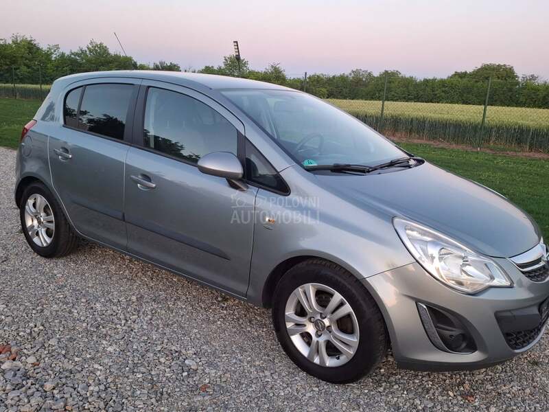 Opel Corsa D 1.4