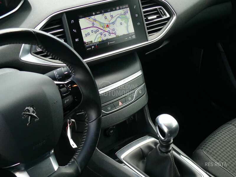 Peugeot 308 1.2 Active Business