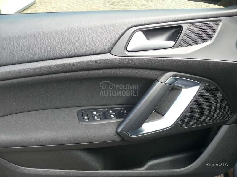 Peugeot 308 1.2 Active Business