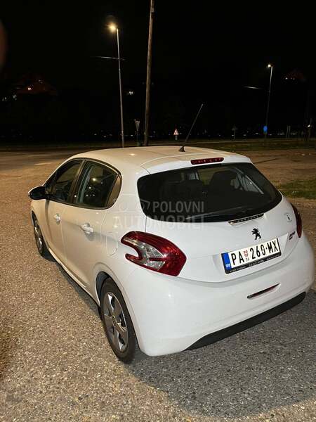 Peugeot 208 1.6 hdi