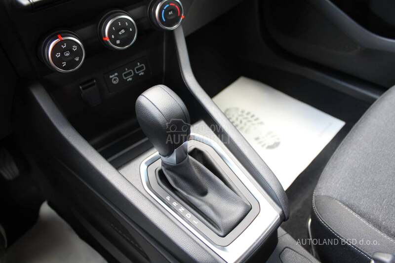 Renault Clio 1.0 tCe Intens